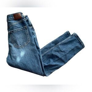 Hollister Ultra High Rise Mom Stretch Jeans Size 2s